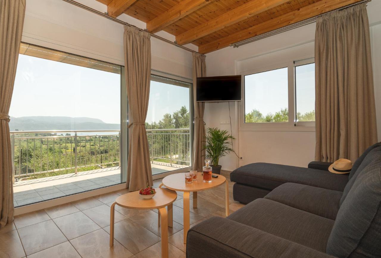 Donatos Apartamento Finikounta Exterior foto